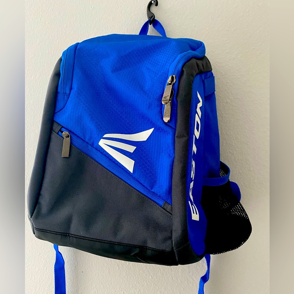 Easton baseball backpack. Used in very good condition.